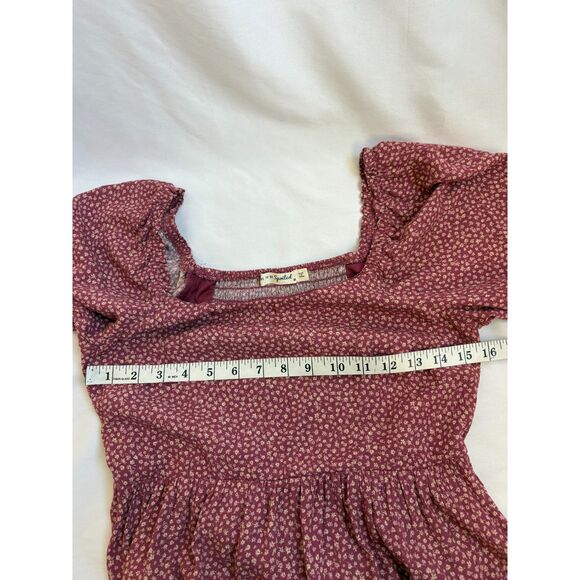 Live to be Spoiled Midi Cottage Prairie Dress Size M Red Floral Puff Sleeve - Picture 9 of 10